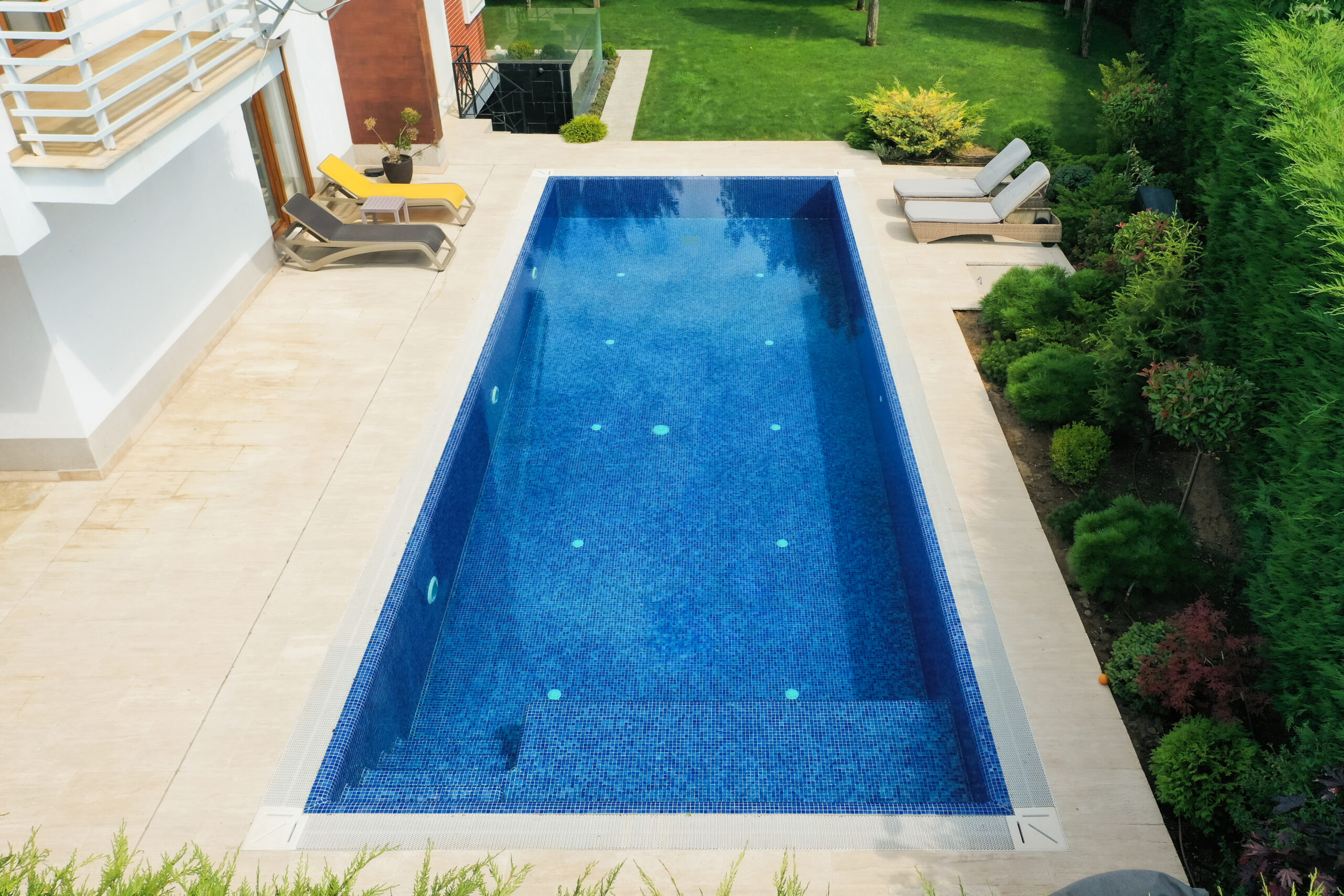 Mixed Blue Spanish Polyurethane Cord Glass Pool-Mosaic 7031
