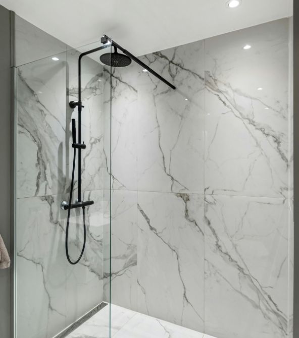 Shower And Shower Screen for bathrooms