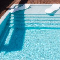 Carrara Marble Look Spanish Polyurethane Cord Glass Pool-Mosaic 7723