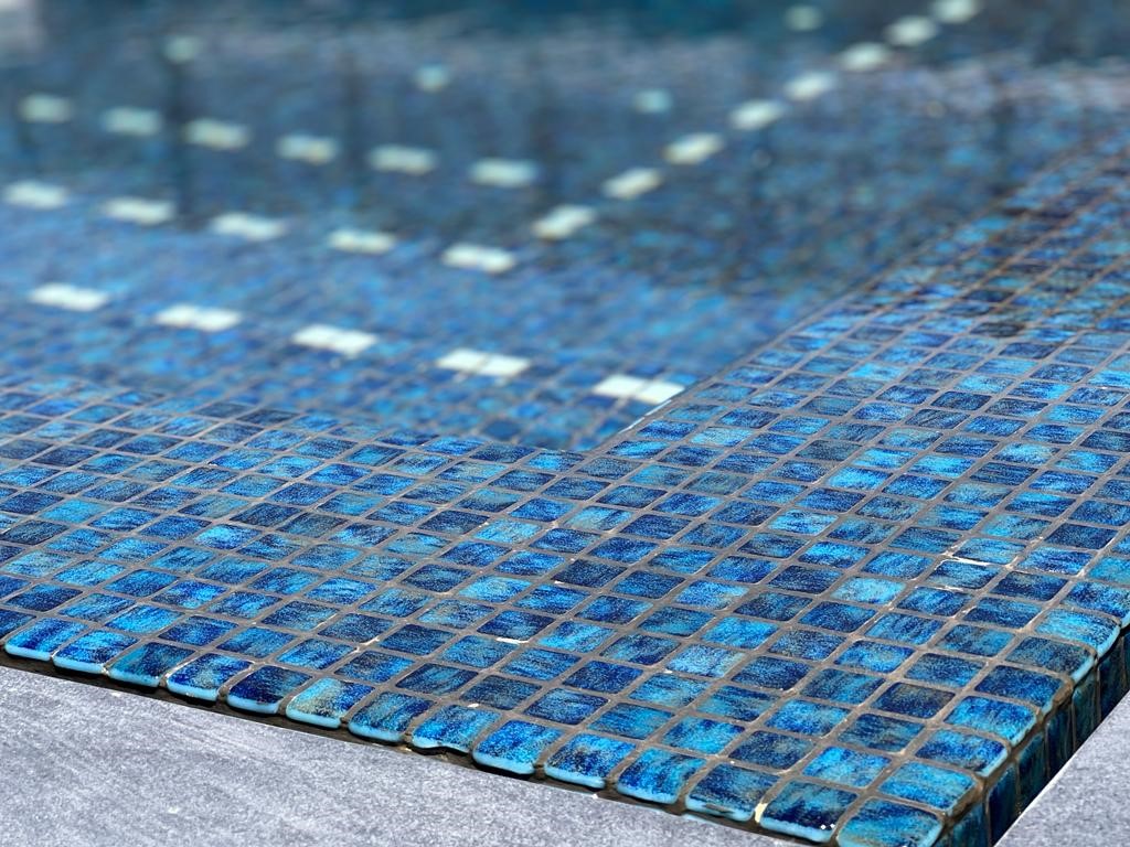 Mediterranean Sea Blue Spanish Polyurethane Cord Glass Pool-Mosaic 7724