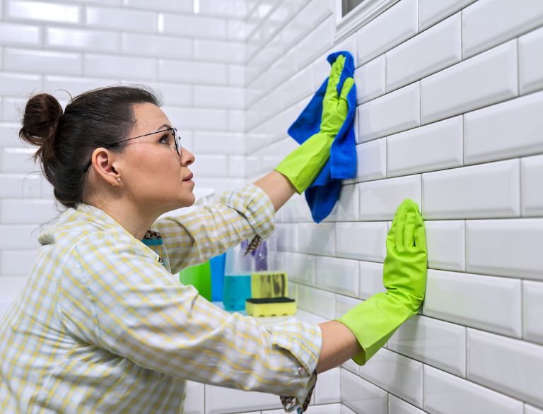 Polishing Bathroom Tiles