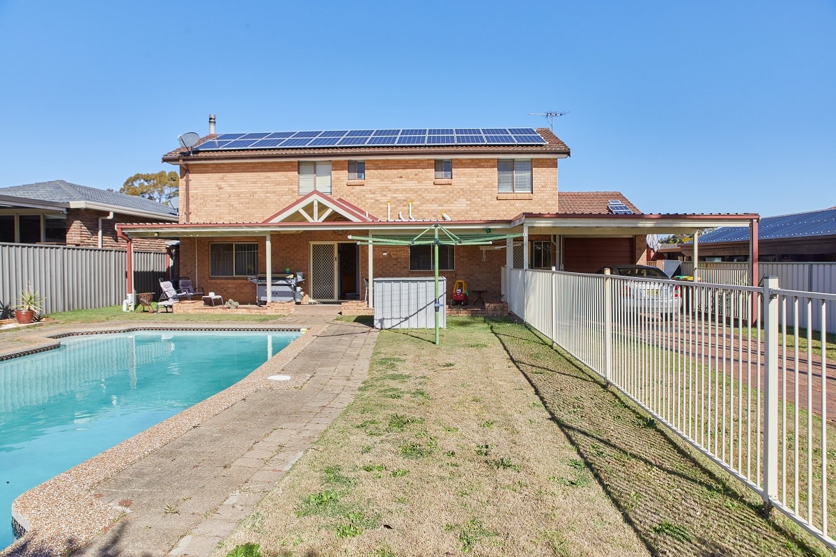 chipping-norton-outdoor-before-1