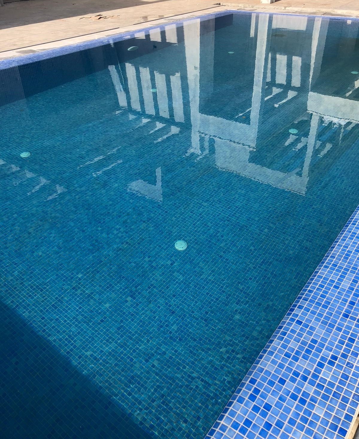 Azure Spanish PVC Dot Mounted Glass Pool-Mosaic 7492