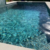 Esturion Blue Spanish PVC Dot Mounted Glass Pool-Mosaic 77620