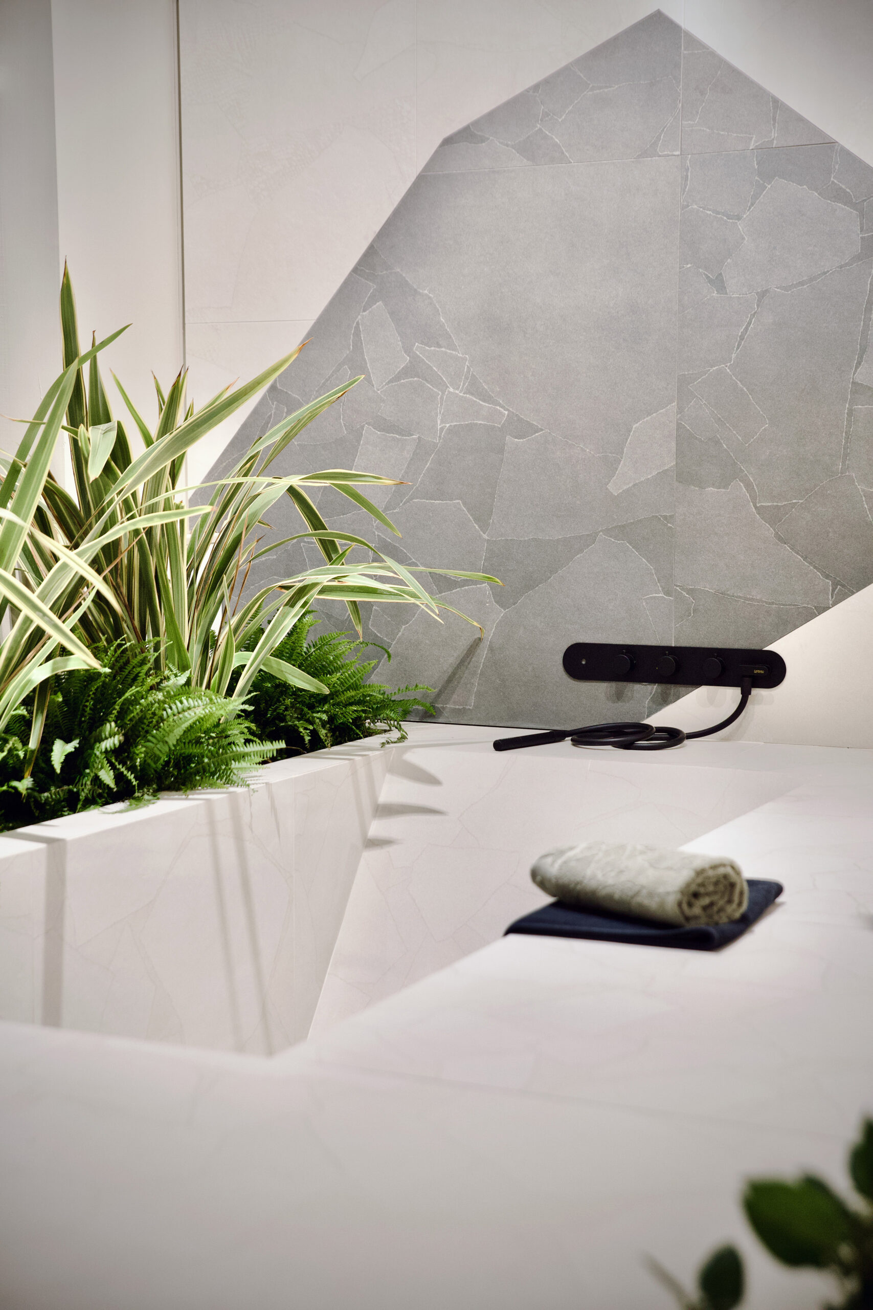 Roberto Cavalli Savanna Nubia Light Stone Look Italian Rectified Porcelain Tile 2687